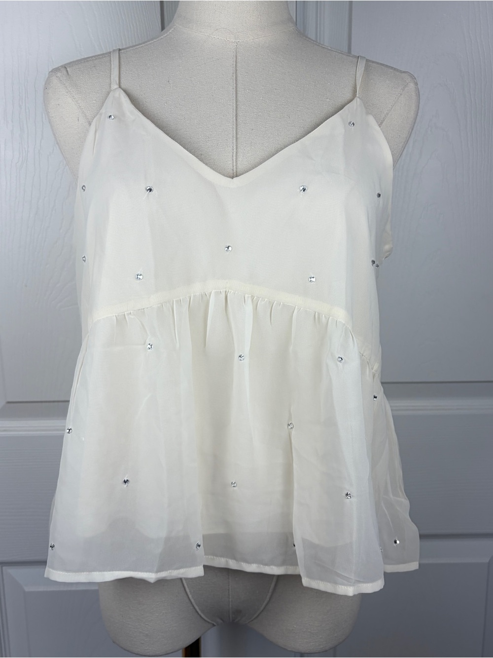 Old navy Sleeveless Ivory Beaded V-Neck Women's Top
